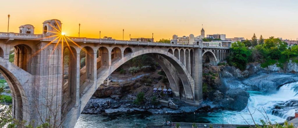 A Spokane relocation offers a range of living options for singles needing apartments or for families buying a home.